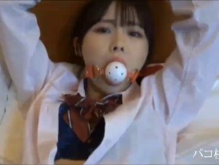 上海后花园TMW110 透明人电车痴汉 偷上萝莉学生妹